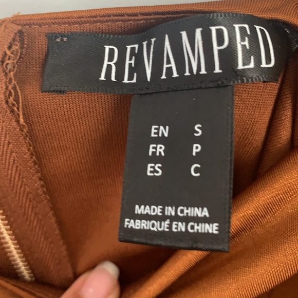 Because I have too many clothes - Picture 3 of 3